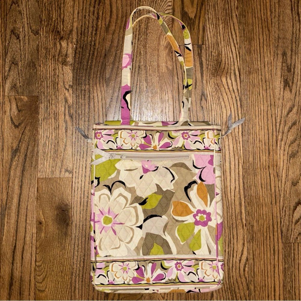 Vera Bradley Quilted Laptop Travel Tote in Portobello Road - Picture 4 of 11